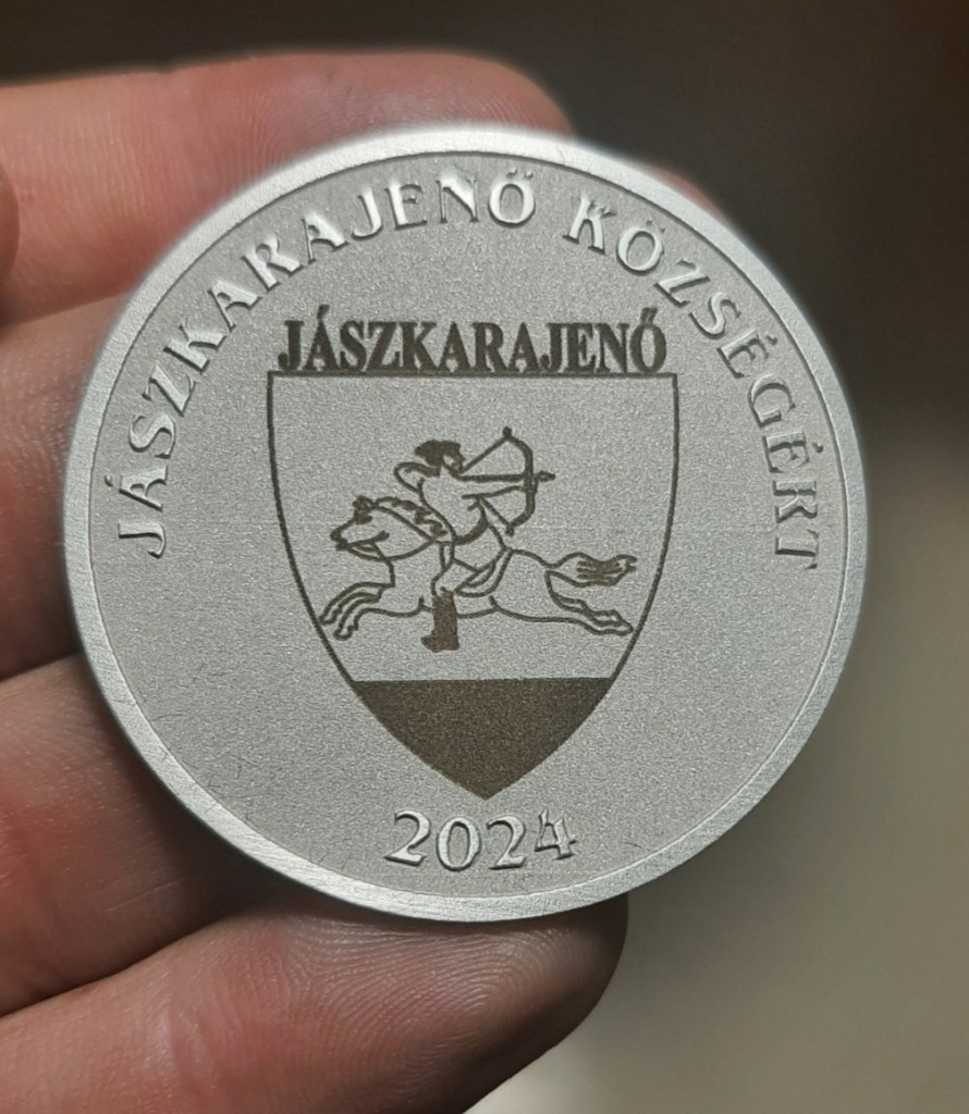   Egyedi valódi ezüst érem egyedi grafikával (925) - 4,2 cm átmérővel, 2mm vastagságban
