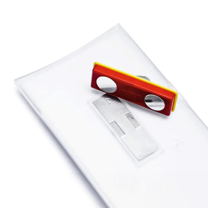 Egyedi mágneses névkitűző 54 x 90 mm