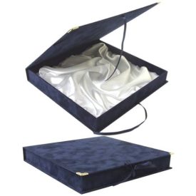 Díszdoboz PLD26 selyemmel